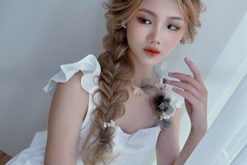 中新秘推薦 Sierra 筱如：婚宴浪漫側編髮造型與精緻新娘妝容